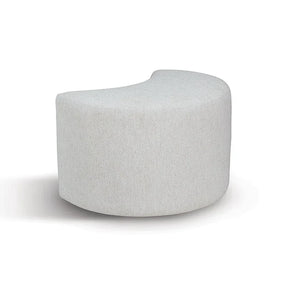 Conjunto Poltrona Oasi Giratória com Almofada Solta e Pouft Meia-Lua